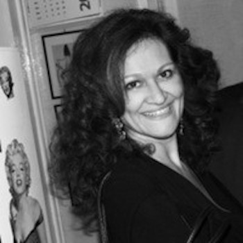 Imprimendo Laura Parisi
